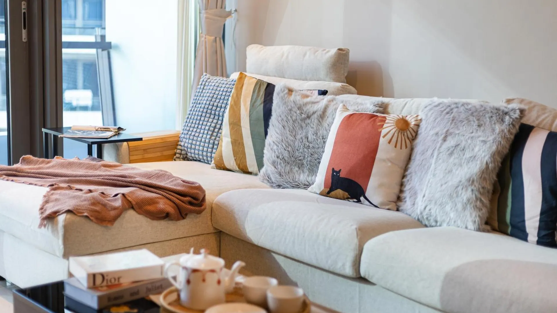 Lejlighed Stylish Marina Front 2Br Apartment, Near Top Attractions Dubai